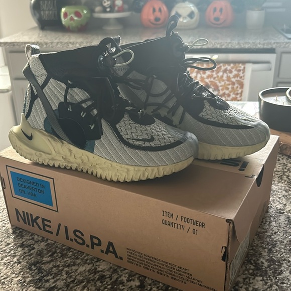 Nike Flow 2020 - Picture 1 of 8